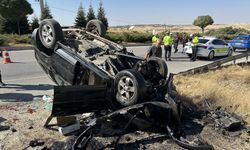 Ttakla atan otomobilin sürücüsü hayatını kaybetti