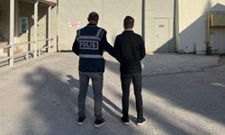 'Adınıza kredi çekildi' dedi, 6 bilezik ve altınları aldı
