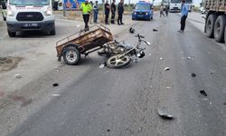 Sepetli motosiklet tırla çarpıştı: 1 ölü