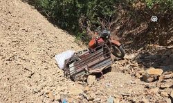 Uçuruma yuvarlanan motosikletin sürücüsü hayatını kaybetti
