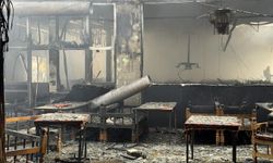 Alevler restoranı sardı: 15 araç ve 27 personelle yangın kontrol altına alındı