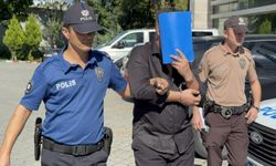 Hasta yakınının su ısıtıcısıyla saldırdığı röntgen teknisyeninin omzu kırıldı