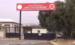 Lastiği patlayan tır başka tıra çarptı: 1 Ölü