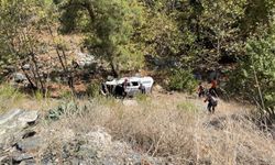 Osmaniye'de otomobil 50 metrelik uçuruma yuvarlandı: 1 ölü, 1 yaralı