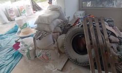 7.5 ton böceklenmiş ve tarihi geçmiş unu piyasaya süreceklerdi