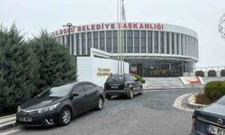 Bolu Belediyesi’ne şafak operasyonu: 4 gözaltı