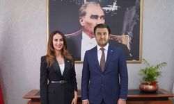 Bodrum siyasetinde sürpriz gelişme! CHP'den ayrılan Asuman Gülsoy AK Parti'ye katıldı