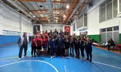 Kamu spor oyunlarında masa tenisi heyecanı