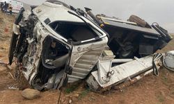 Gürpınar’da feci kaza: 3’ü ağır 10 yaralı