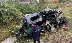 OTOMOBİL TAKLA ATTI: 1 KİŞİ HAYATINI KAYBETTİ