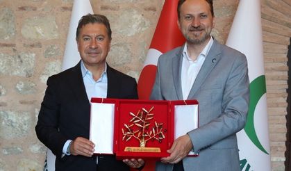 Başkan Aras’tan Yeşilay’a tam destek