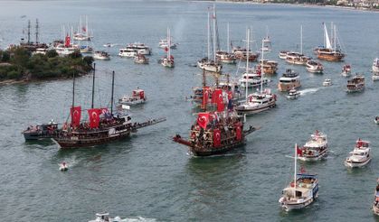 Muğla'da Cumhuriyet'in 103. Yılı coşkusu denizde ve karada yaşandı