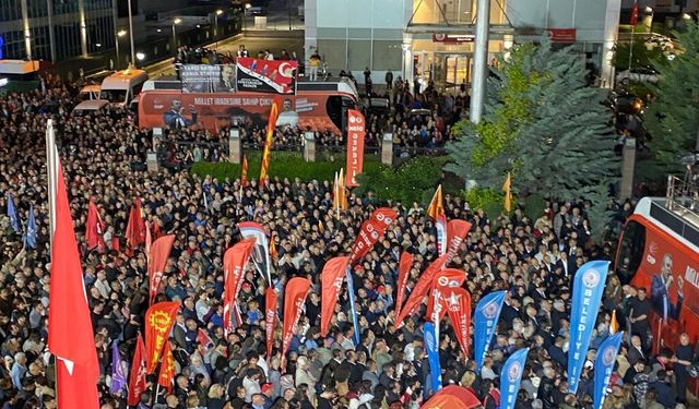 Özel: "Biz en kısa zamanda sandık istiyoruz, kurultay istiyoruz"