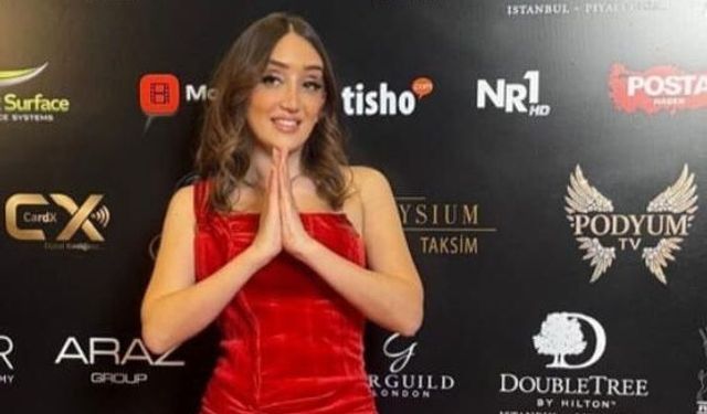 Tuğçe Engin'e kırmızı halı tuzağı