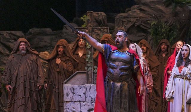 Antalya Devlet Opera ve Balesi "Attila" operasını sahneleyecek