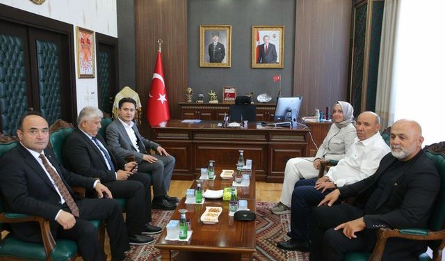 Fethiye ve Seydikemer’de ziyaretlerde bulundu