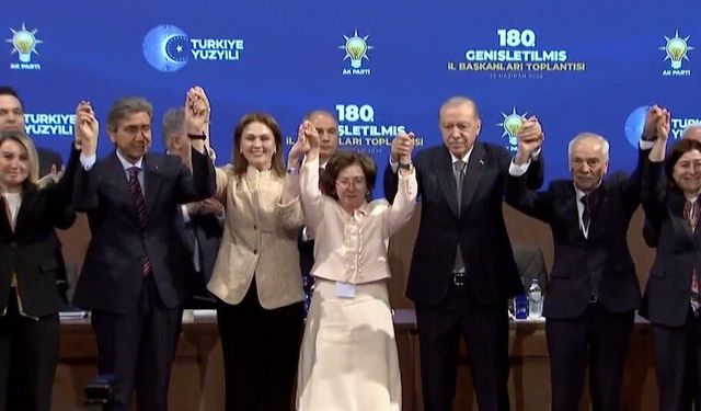 3 belediye başkanı Ak Parti’ye katıldı