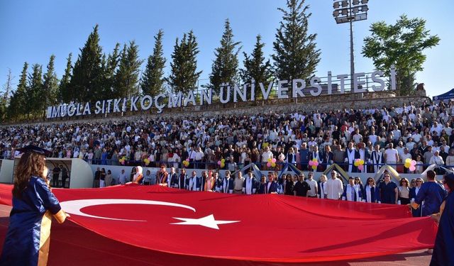 Geleceğin Öğretmenleri MSKÜ’den mezun oldu