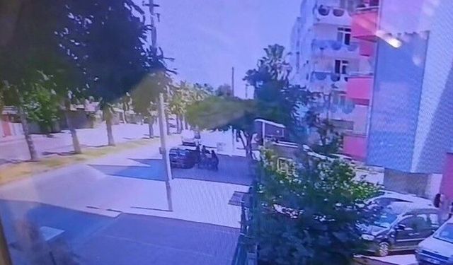 Genç kadını çocuğunun yanında hem dövdüler hem de videoya çektiler