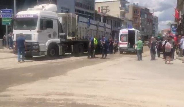 Kamyonun çarptığı yaya hayatını kaybetti