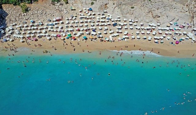 Kaputaş Plajı'nda sigara içmek yasaklandı
