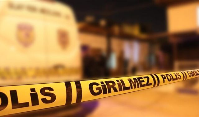 Güvenlik görevlisi kendi silahıyla yaşamına son verdi