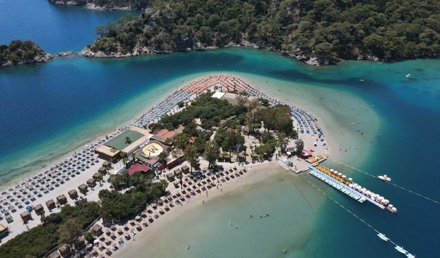 Fethiye’nin gözde plajına bayramda 18 bin 870 ziyaretçi