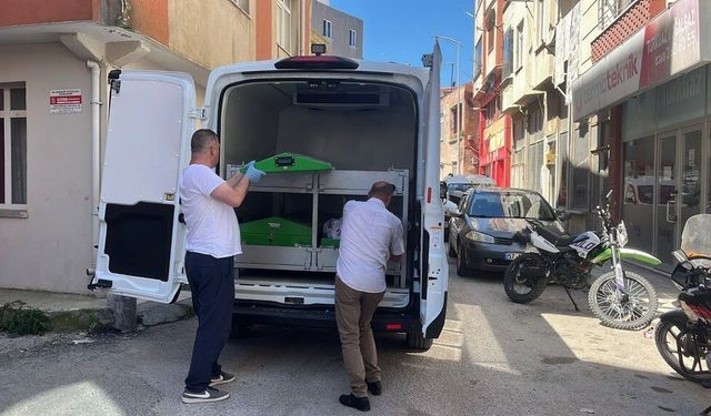 Misafirliğe gittiği evde hayatını kaybetti
