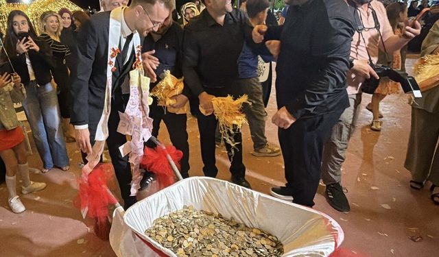 Damada düğün takısı: El arabasıyla getirdiler