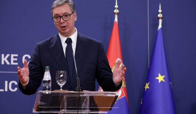 Sırbistan Cumhurbaşkanı Vucic'den şok karar