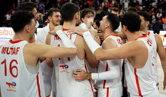 12 Dev Adam İsviçre’ye fark attı:6'da 6