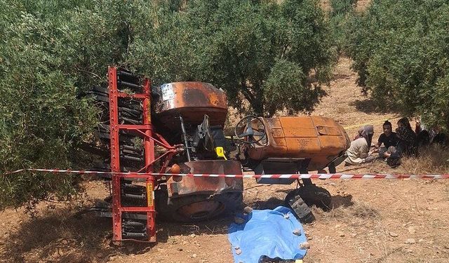Devrilen traktörün sürücüsü öldü