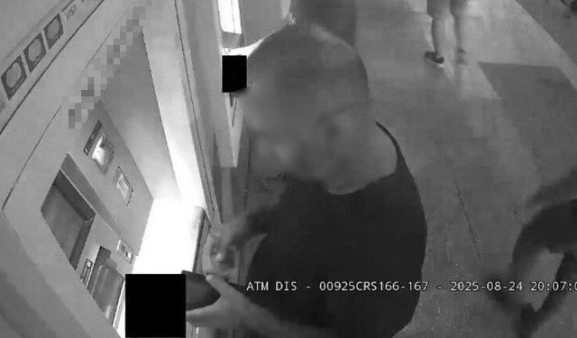 ATM'den çıkan 7 Bin Lirayı cebine koyup gitti