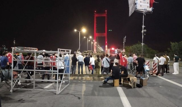 15 Temmuz Şehitler Köprüsü "Asırlık Gece" çekimleri için trafiğe kapatıldı