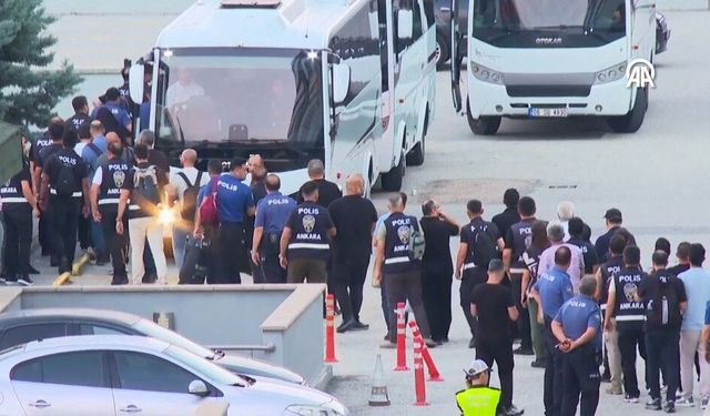 Erdal Beşikçioğlu'nun da aralarında bulunduğu 40 şüpheli tutuklandı