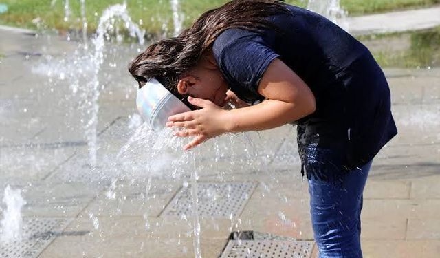 Ağustos sıcaklarında sağlıklı kalmak için 10 önemli öneri