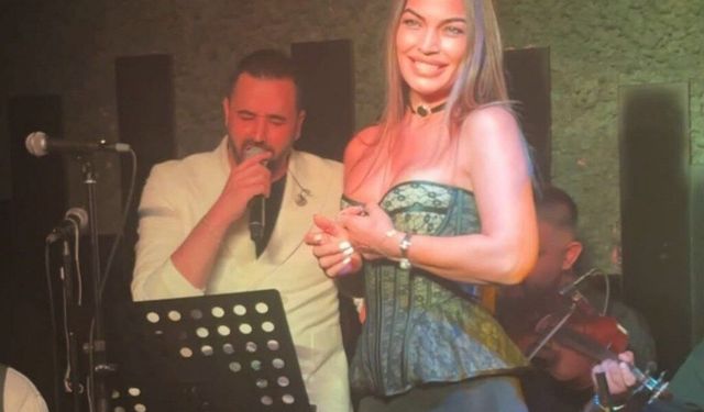 Gözde Demirbilek, Devran İskender aynı sahnede