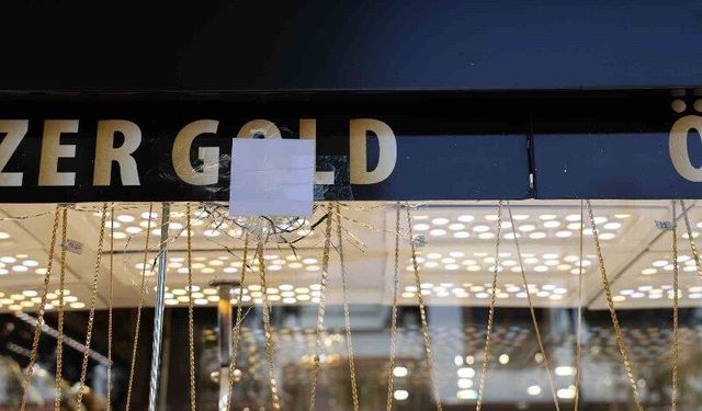 Kuyumcu dükkanına silahlı saldırı