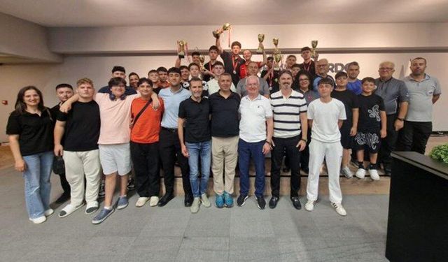 Bilardo gençlerde Muğla’ya ilk madalya