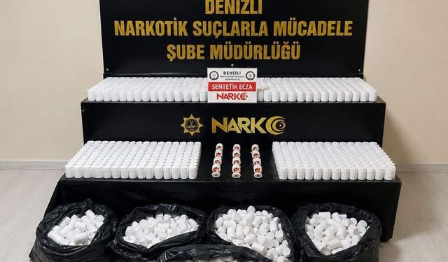 Denizli'de uyuşturucudan 4 şüpheli tutuklandı