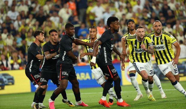 Derbide Kartal, Kanaryayı Kadıköy’de avladı: 2-1