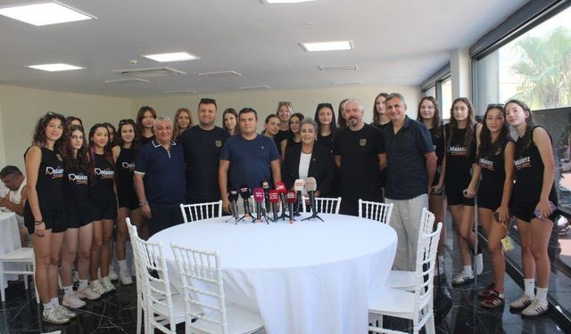 Fethiye’nin Sultanları, genç ve iddialı kadrosuyla yeni sezona hazırlanıyor