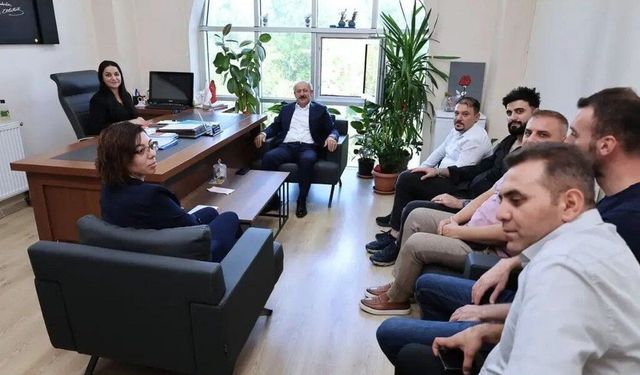 İlk Sağlık-Sen sorunların takipçisi: Şırnak’tan Diyarbakır’a çözüm mesaisi