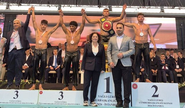 Fethiye’nin gururu Kadir Buğra Dikik Cumhurbaşkanlığı Kupası’nda şampiyon oldu!