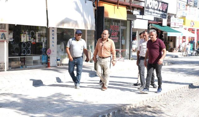 Seydikemer’de doğalgaz çalışması sonrası yollar yenileniyor