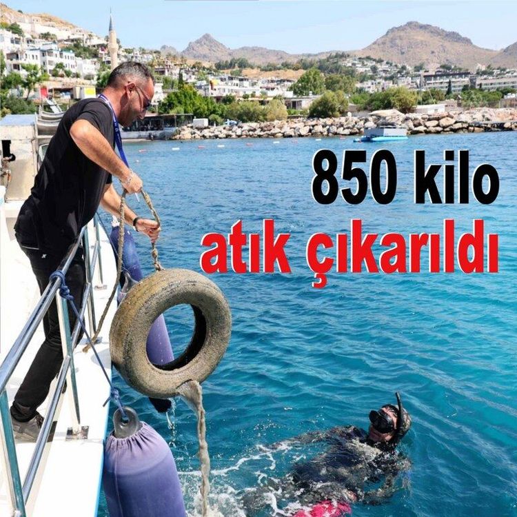 Dalgıçlar 850 kilo atık çıkardı