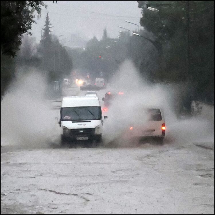Muğla’nın 7 ilçesine gök gürültülü sağanak yağmur uyarısı