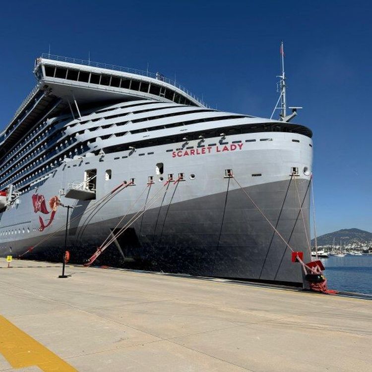Dev yolcu gemisi yeniden Bodrum’da