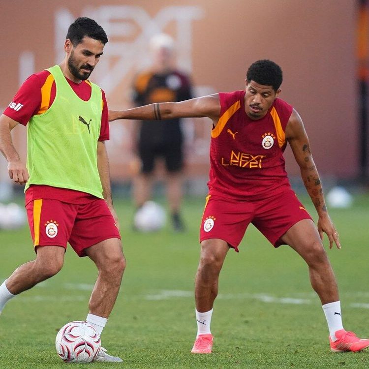 Galatasaray, yeni sezon hazırlıklarını sürdürdü