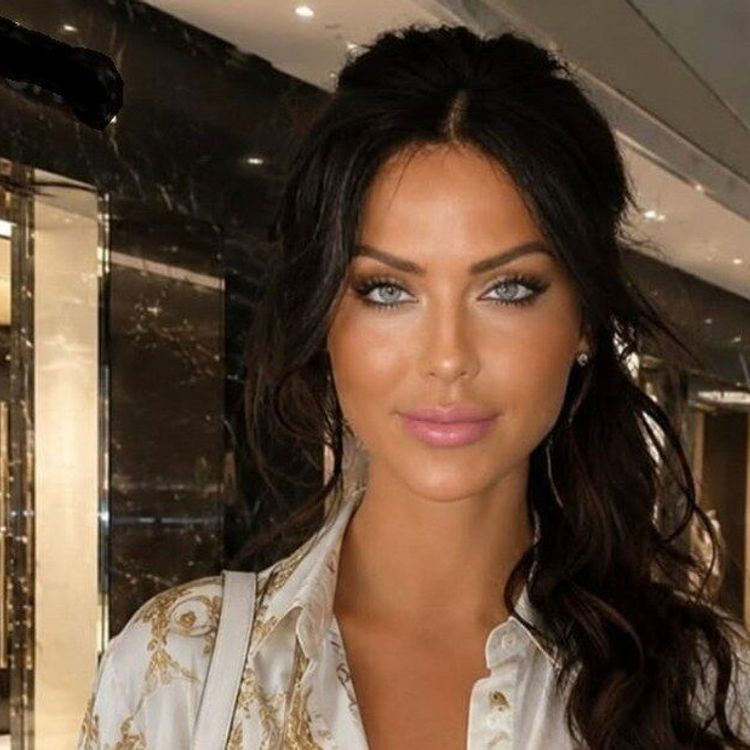 Mikaela Astro'dan kız grubu Manifest için çarpıcı iddia: "Dünya sahnesine çıkıyorlar!"